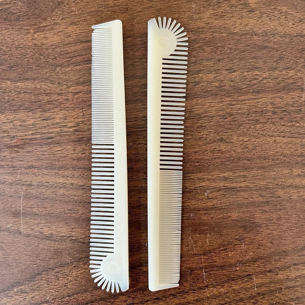 Vintage Tupper Corp NU-COMBE Nylon Comb & Brush Set Patent 2681967 USA